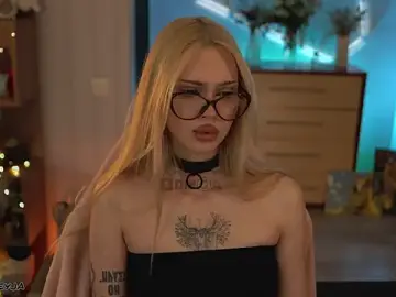 Stripchat Adult Webcams of ManiFreyja