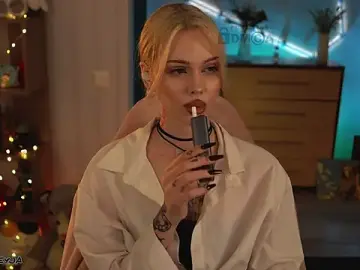 Stripchat Live Sex Cam of ManiFreyja