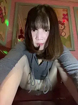 Stripchat Free Live Porn of littleqiu
