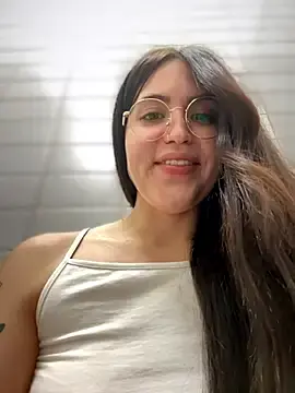 Stripchat Free Porn Cam of meow_girl
