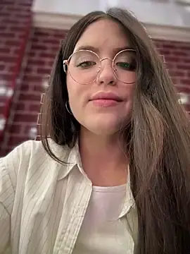 Stripchat Live Sex Cam of meow_girl