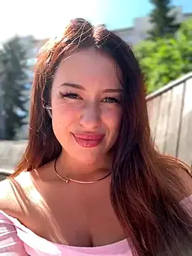 Stripchat Best Webcam of AndreaMood