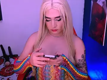 Stripchat Adult Webcam of bubble_red