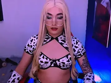 Stripchat Live Sex of bubble_red