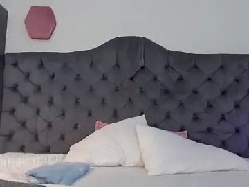 Stripchat Best live sex cam show of two_milkyway