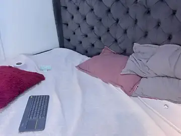 Stripchat Adult Webcams of two_milkyway