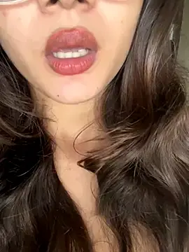 Stripchat Best live sex cam show of Sofiyaa_39