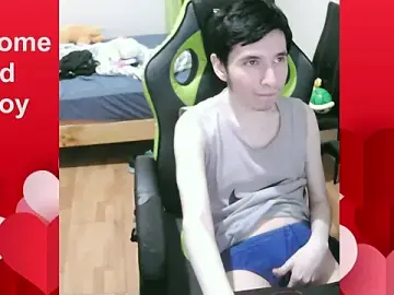 Stripchat Free Porn Cam of Twink_martinboy