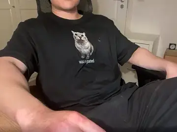 Stripchat Live Sex of jungcock3210