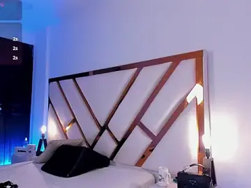 Stripchat Best live sex cam show of Aron_cruz