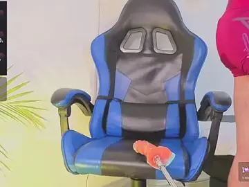 Stripchat Live Sex Cam of EdwardRoss_