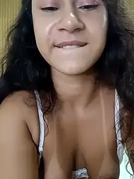 Stripchat Private Sex Chat of yummi__priv