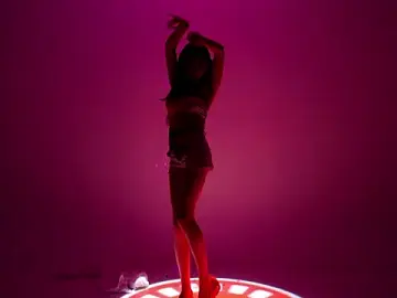 Stripchat Best live sex cam show of badgirl777888