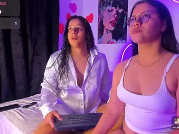 Stripchat Adult Video Chat of Dilan_and_Mia