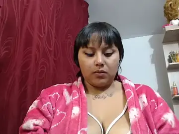 Stripchat Live Sex Cam of SWEETT_CORY