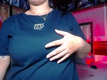 Stripchat Sex Chat of kriss_sweetboobs10