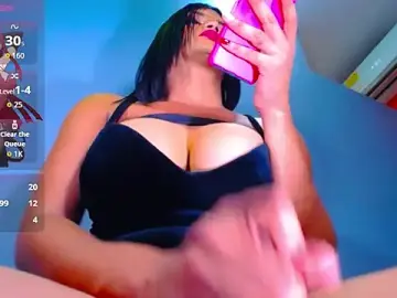 Stripchat Nude Webcam of Cristalxxts