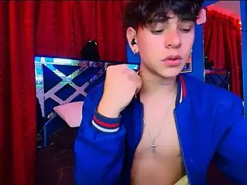 Stripchat Adult Webcams of Luke_Howland