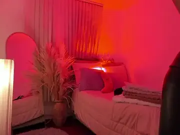 Stripchat Sex Cam of Moony_14