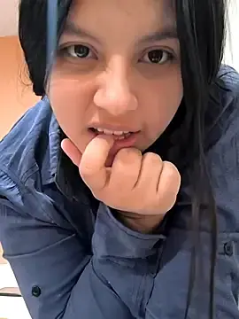 Stripchat Adult Webcams of morecita29