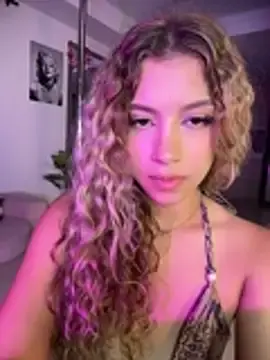 Stripchat Free Live Porn of Melina-Smith