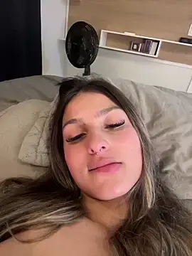 Stripchat Adult Webcam of AliceStone19