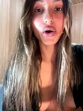 Stripchat Best live sex cam show of AliceStone19