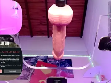 Stripchat Live Porn of NinaCapelli