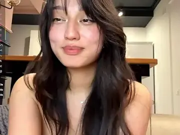 Stripchat Live Sex Cam of SweetSakuraJane