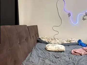 Stripchat Free Porn Cam of SweetSakuraJane
