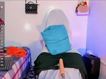 Stripchat Sex Chat of la_ratona_1