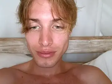 Stripchat Sex Cam of SpecterOfCumminism