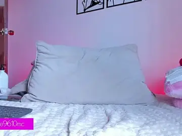 Stripchat Live Porn of ellie_mcdonald