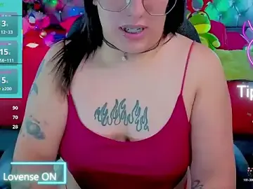 Stripchat Live Sex Cam of NatalieHarris