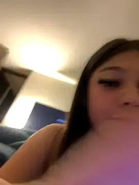 Stripchat Adult Video Chat of Alyshanon18