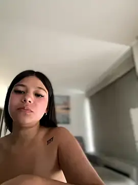Stripchat Adult Video Chat of Alyshanon18