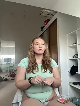 Stripchat Sex Cam of Krystal_Tx