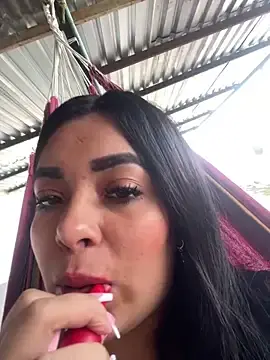 Stripchat Live Sex Cam of _SARA_69