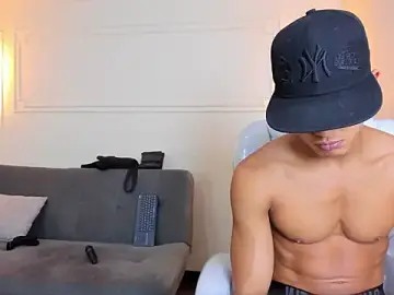 Stripchat Free Live Porn of Paradise_boy_s