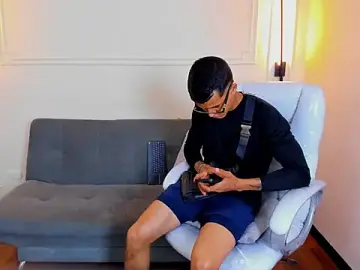 Stripchat Sex Chat of Paradise_boy_s