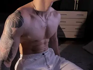 Stripchat Adult Webcams of RODARRI