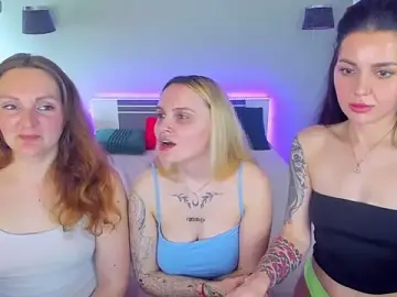 Stripchat Live Sex of MagicEyess