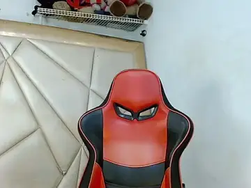 Stripchat Sex Cam of sweet_brunettex_lovingyou