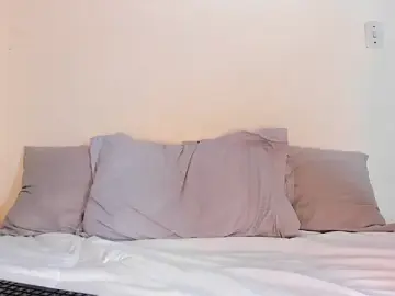 Stripchat Live Sex Cam of Leoknight