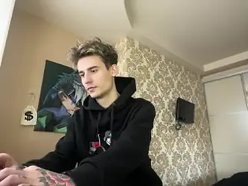 Stripchat Free Live Porn of Mike_severi2