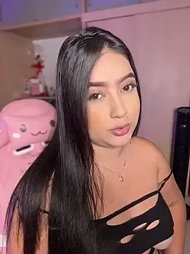 Stripchat Adult Webcams of Emiily_Moore1