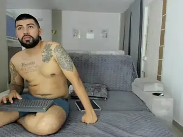 Stripchat Sex Cam of DulceRomance