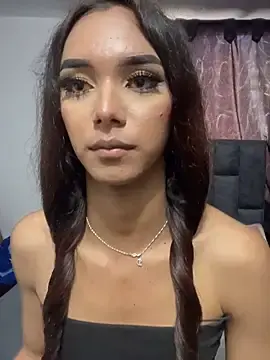 Stripchat Sex Cam of Nikol_Rang__