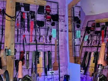 Stripchat Watch Live Sex Cams of alexia_aitanaa_