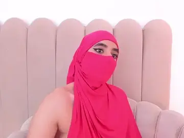 Stripchat Live Porn of nayiraa_